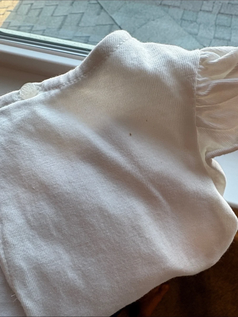 Ralph Lauren White Ruffle Sleeve Top with Navy Star Shorts